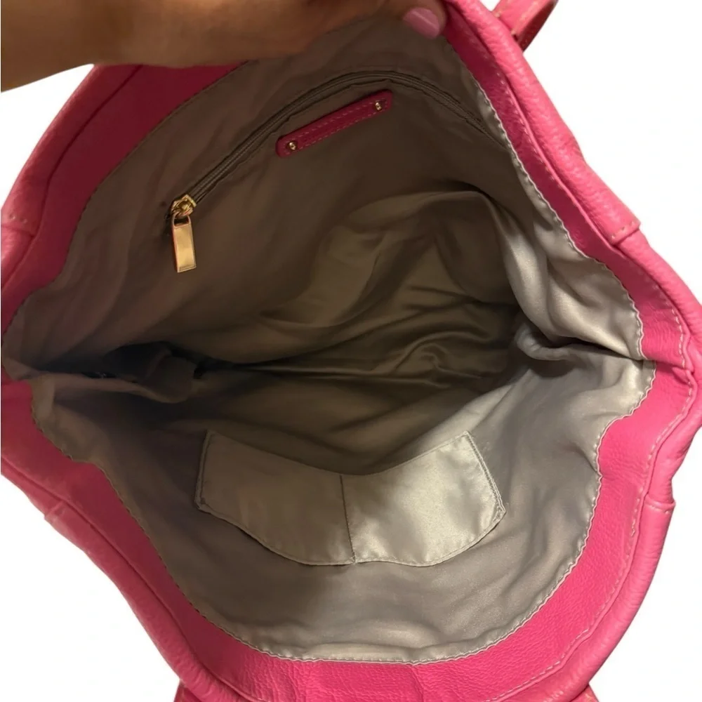 CYNTHIA ROWLEY Stylish Pink, White, and Black Tote Bag